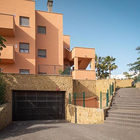 Rock Bay Apartment With Wonderful Sea View And 5 Minutes From The Beach Манилва Экстерьер фото